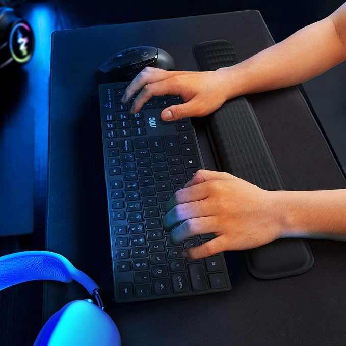 MEKASS Ergonomic Wrist Rest for Keyboard and Mouse, Soft Memory Foam Keyboard Wrist Rest Set with Non-Slip Silicone Base, Easy Typing, Pain Relief, Comfort for Office, Work, Gaming (Green)
