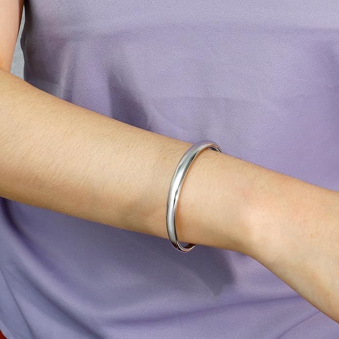 Gold Cuff Bangle Bracelets For Women Chunky 18k Gold Plated Stainless Steel Bracelet Non Tarnish Lightweigt Minimalist Jewellery Gift