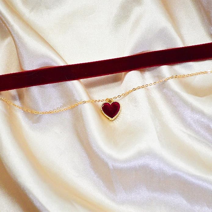 MOMOCAT Heart Necklace Adjustable Red Choker Classic Collar Necklaces for Women and Girls Velvet Chocker Necklace