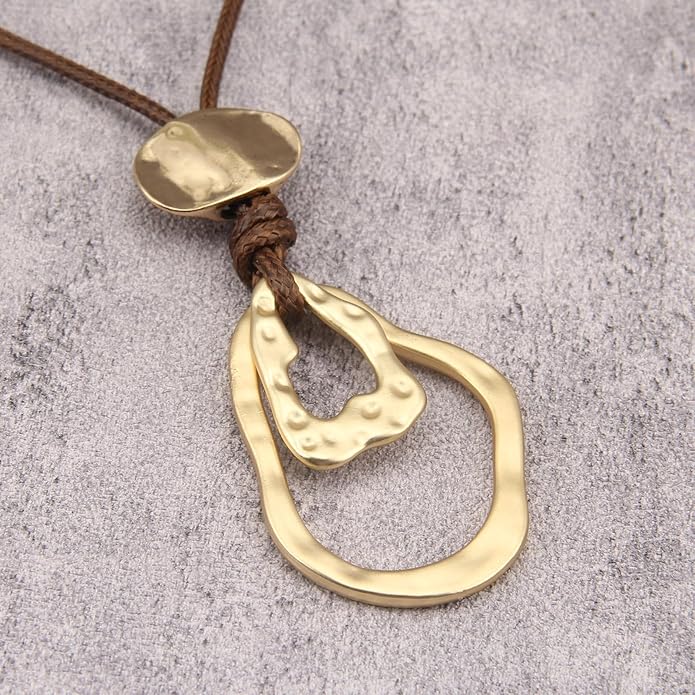 Boho Leather Necklace Women Bohemian Brown Circle Pendant Necklace Choker Long Necklaces for Women Boho Ring Large Pendant