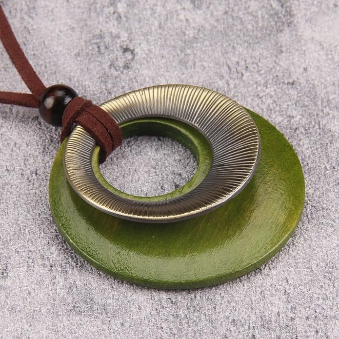 Boho Leather Necklace Women Bohemian Brown Circle Pendant Necklace Choker Long Necklaces for Women Boho Ring Large Pendant