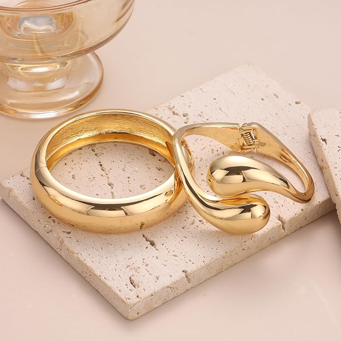 SAMOCO 3Pcs Chunky Gold Bangle Bracelets for Women Trendy Wide Wrist Cuff Bracelets Stack Statement Bangle Fashion Gifts