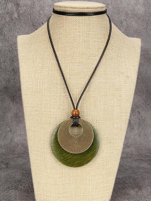 Boho Leather Necklace Women Bohemian Brown Circle Pendant Necklace Choker Long Necklaces for Women Boho Ring Large Pendant