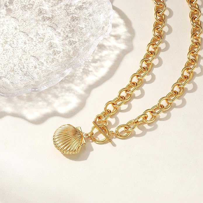 Chunky Gold Heart Necklace for Women，14K Gold Plated Puffy Heart Pendant Bold Chain Necklace with Toggle Clasp，Waterproof Non Tarnish Hypoallergenic Chunky Statement Jewelry Gift for Women