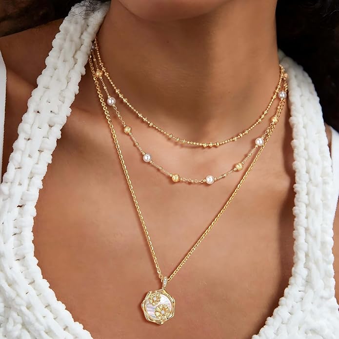 MEVECCO Birth Flower Necklace For Women 18k Gold Plated Mother Of Pearl Disc Floral Pendant Necklace Dainty 12 Birth Month Flower Handmade Personalized Jewelry Anniversary Christmas Birthday Gifts