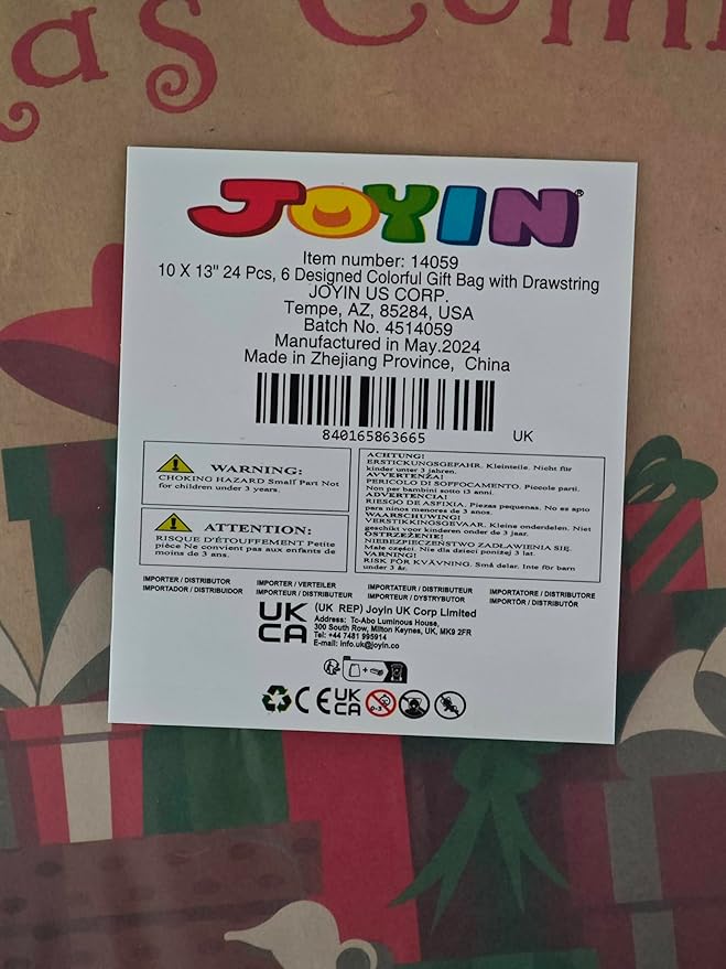 JOYIN 24 Pcs Christmas Kraft Gift Bags with Twine Handles, 10'' X 13'' X 5'' Large Xmas Goodie Goody Treat Bags for Holiday Present Wrapping, Christmas Decorations, Party Supplies Decor