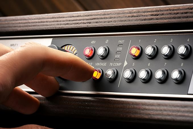 Universal Audio Volt 876 24x28 USB Audio Interface