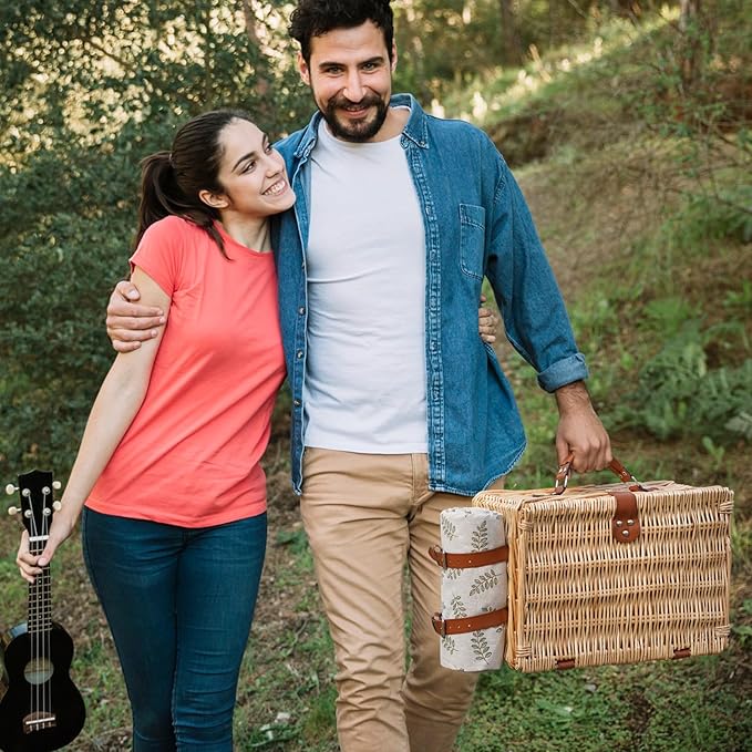 HappyPicnic Picnic Basket Set for 2 - Wicker Picnic Basket with Waterproof Blanket & Insulated Liner, Large Handmade Willow Hamper with Cutlery Kit for Outdoor, Picnic, Camping, Party, Holidays (Leaf)