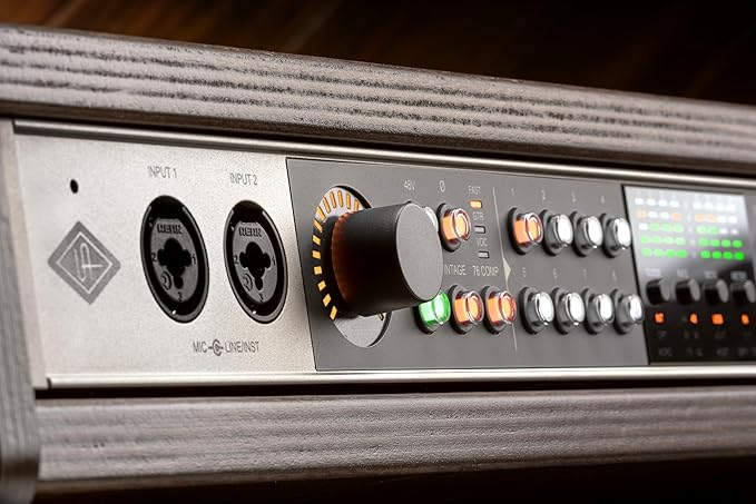 Universal Audio Volt 876 24x28 USB Audio Interface