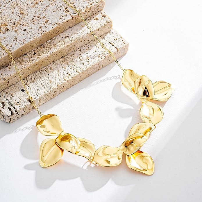 Flower Necklace for Women 14k Gold Plated Boho Vintage Chokers with Floral Pedant Trendy Petal Collars Necklaces Statement Prom Jewelry Gifts