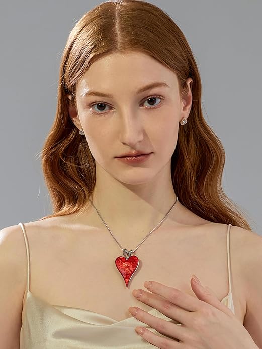 Heart Pendant Necklace for Women, Dainty Cute Pendant Necklaces Women's Trendy Simple Jewelry Gifts for Valentines