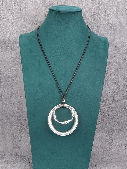 Boho Leather Necklace Women Bohemian Brown Circle Pendant Necklace Choker Long Necklaces for Women Boho Ring Large Pendant
