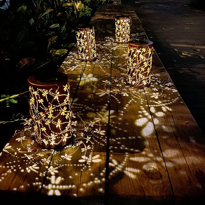 Christmas Gifts,Solar Lanterns Outdoor Hanging Lantern Lights, Dragonfly Hollowed-Out Metal Decor Lantern, Waterproof LED Decorative Garden Light - Delicate Garden Decoration for Patio, Yard