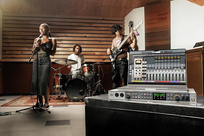 Universal Audio Volt 876 24x28 USB Audio Interface