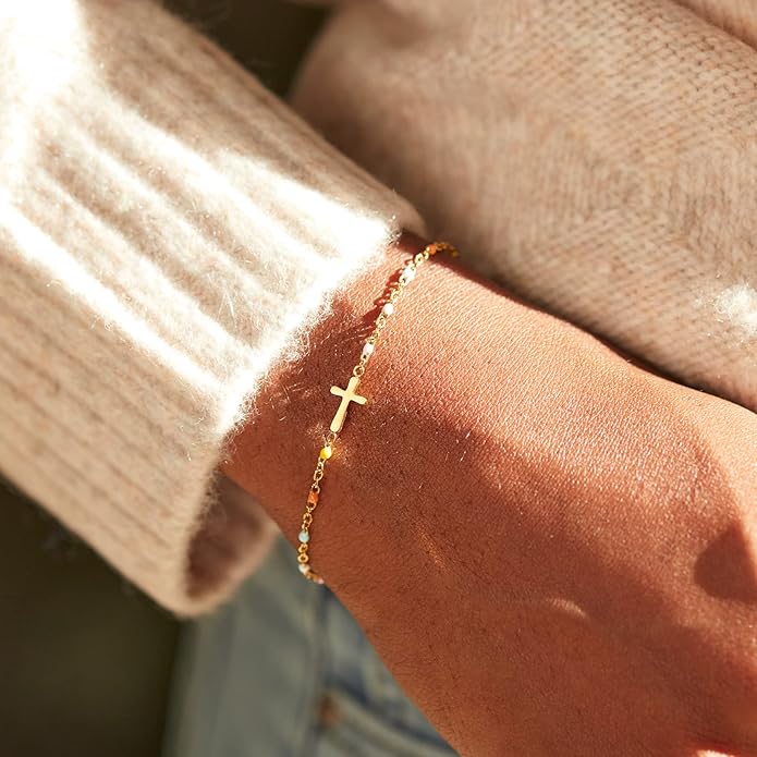 STORYJEWELLERY Friend Bracelet, Friendship Gifts for Women, Friendship Bracelets, Cross Bracelets, BFF Gift, Birthday Valentines Day Gifts for Friend, Religious & Christian Gift