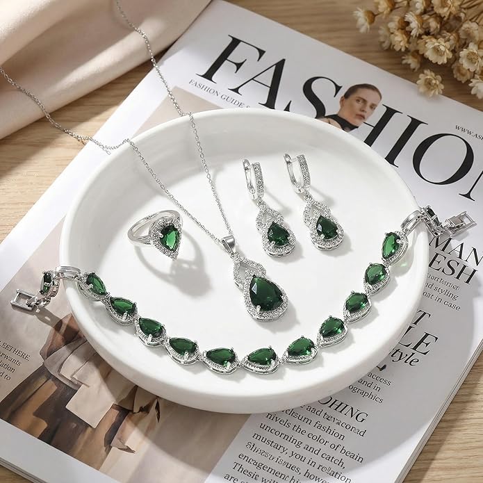 Classic Jewelry Set—Perfect for Weddings, Galas, and Everyday Wear—Includes Bracelet, Ring, Pendant Earrings, and Necklace ，Birthday Gift for Mother/Wife/Sister/Best Friend