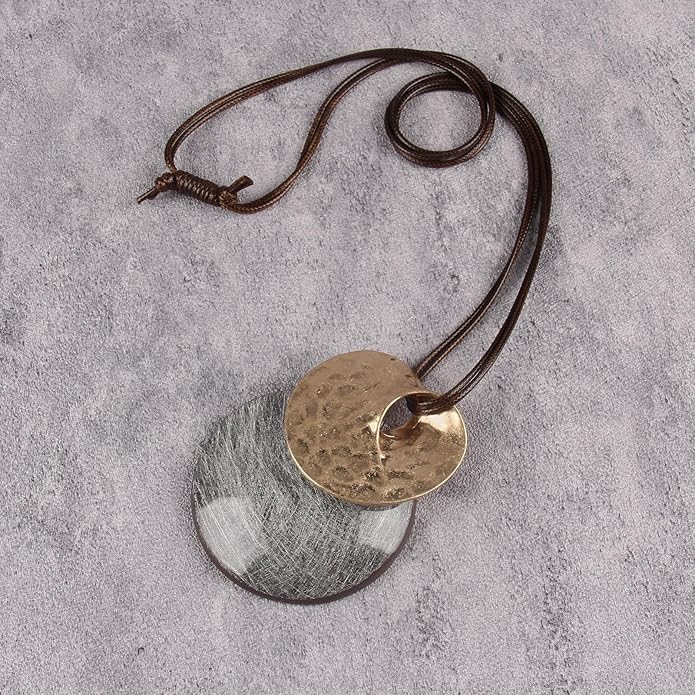 Boho Leather Necklace Women Bohemian Brown Circle Pendant Necklace Choker Long Necklaces for Women Boho Ring Large Pendant