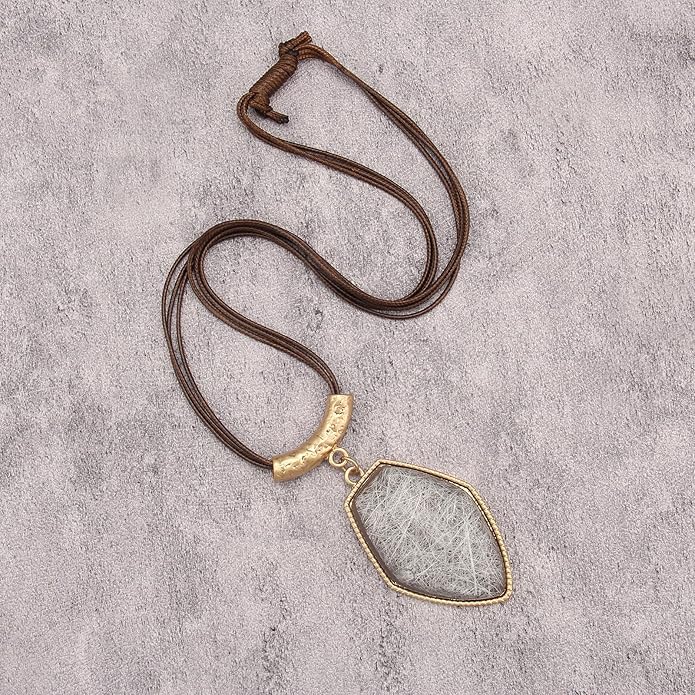 Boho Leather Necklace Women Bohemian Brown Circle Pendant Necklace Choker Long Necklaces for Women Boho Ring Large Pendant