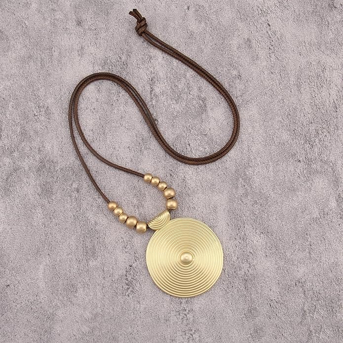 Boho Leather Necklace Women Bohemian Brown Circle Pendant Necklace Choker Long Necklaces for Women Boho Ring Large Pendant
