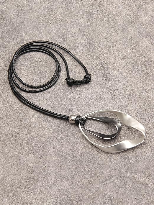GelConnie Boho Necklaces for Women Vintage Silver Circles Long Pendant Necklace Cowgirl Sweater Necklace Adjustable Leather Choker Necklace for Women