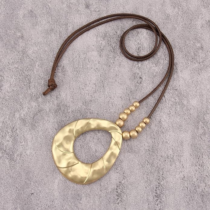 Boho Leather Necklace Women Bohemian Brown Circle Pendant Necklace Choker Long Necklaces for Women Boho Ring Large Pendant