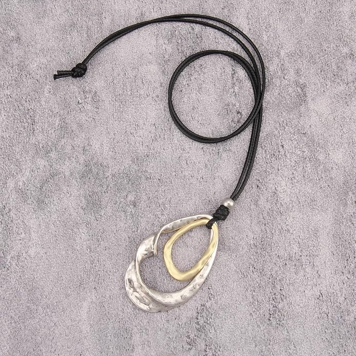 Boho Leather Necklace Women Bohemian Brown Circle Pendant Necklace Choker Long Necklaces for Women Boho Ring Large Pendant