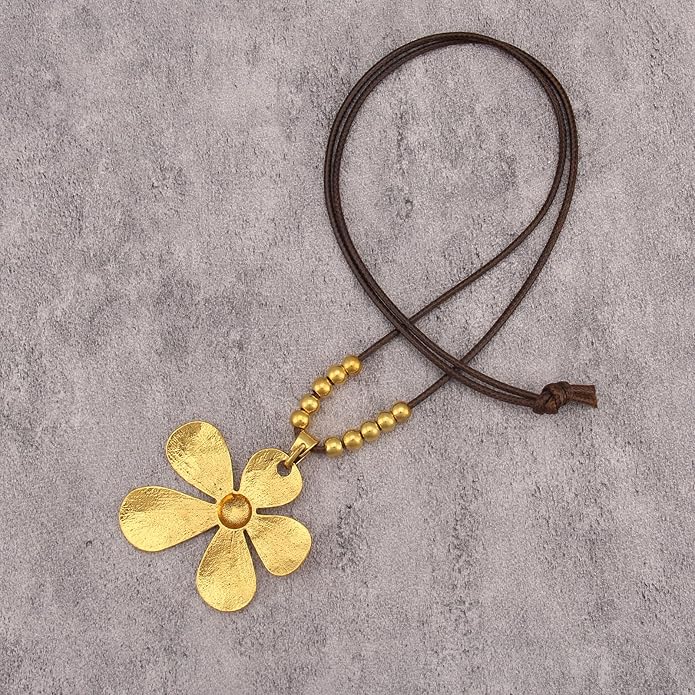 Boho Leather Necklace Women Bohemian Brown Circle Pendant Necklace Choker Long Necklaces for Women Boho Ring Large Pendant