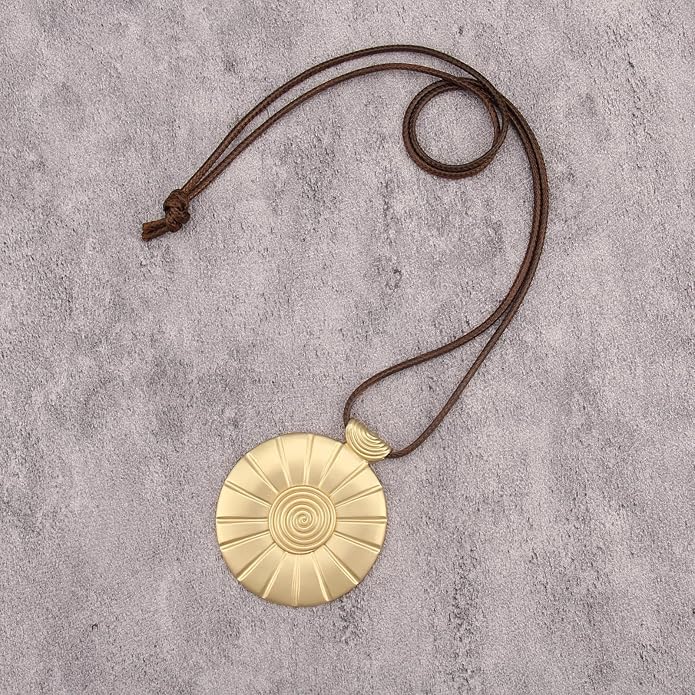 Boho Leather Necklace Women Bohemian Brown Circle Pendant Necklace Choker Long Necklaces for Women Boho Ring Large Pendant