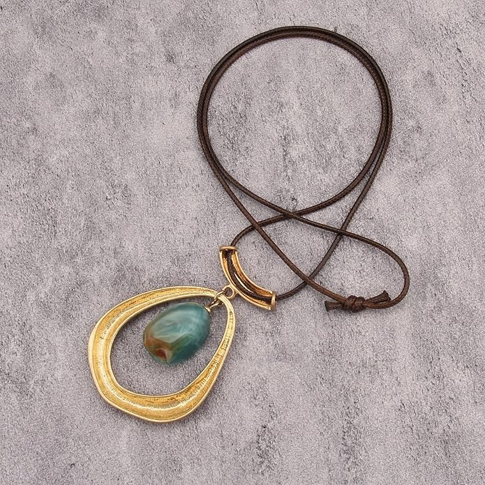 Boho Leather Necklace Women Bohemian Brown Circle Pendant Necklace Choker Long Necklaces for Women Boho Ring Large Pendant