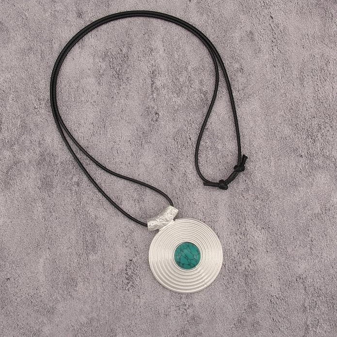 Boho Leather Necklace Women Bohemian Brown Circle Pendant Necklace Choker Long Necklaces for Women Boho Ring Large Pendant