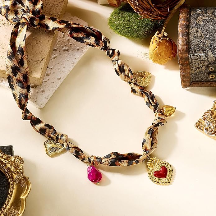 RINHOO FRIENDSHIP Silk Scarf Necklace for Women - Adjustable Boho Vintage Bandana Choker with 18K Non-Tarnish Gold Charms (Assorted Pendants & Patterns) Layered Jewelry Gift Box