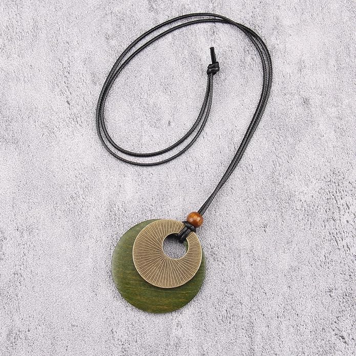 Boho Leather Necklace Women Bohemian Brown Circle Pendant Necklace Choker Long Necklaces for Women Boho Ring Large Pendant