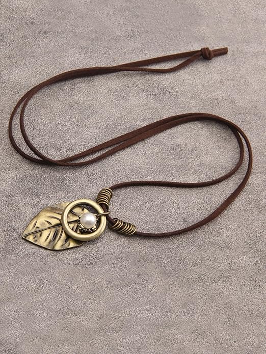 GelConnie Boho Necklaces for Women Vintage Silver Circles Long Pendant Necklace Cowgirl Sweater Necklace Adjustable Leather Choker Necklace for Women