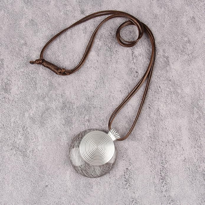 Boho Leather Necklace Women Bohemian Brown Circle Pendant Necklace Choker Long Necklaces for Women Boho Ring Large Pendant