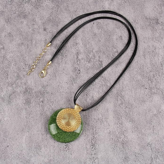 Boho Leather Necklace Women Bohemian Brown Circle Pendant Necklace Choker Long Necklaces for Women Boho Ring Large Pendant