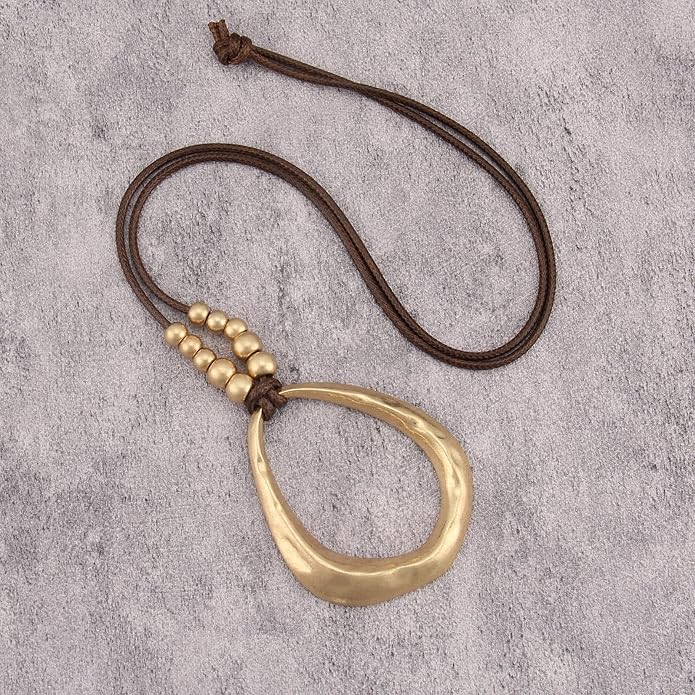 Boho Leather Necklace Women Bohemian Brown Circle Pendant Necklace Choker Long Necklaces for Women Boho Ring Large Pendant