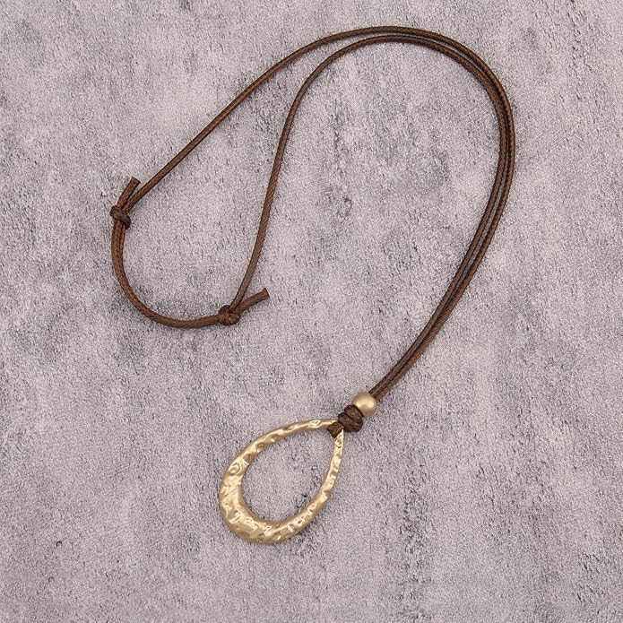 Boho Leather Necklace Women Bohemian Brown Circle Pendant Necklace Choker Long Necklaces for Women Boho Ring Large Pendant