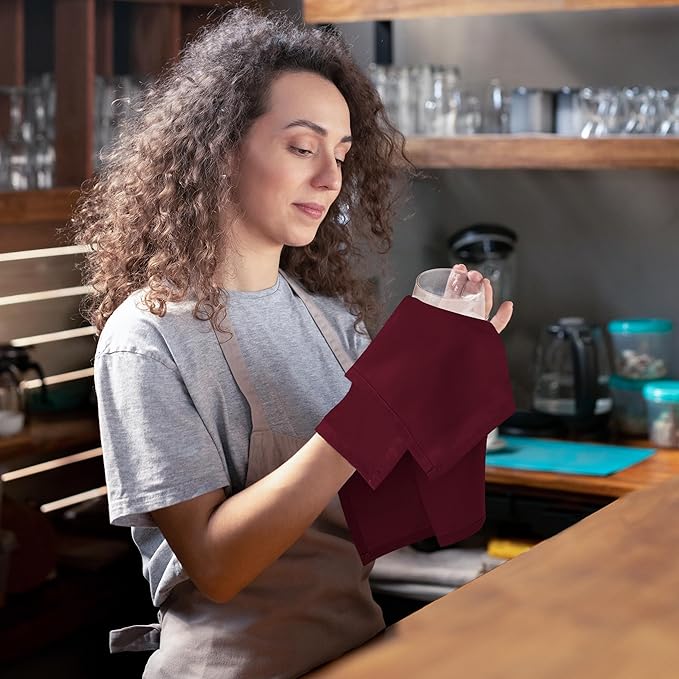 Utopia Home [24 Pack, Burgundy] Cloth Napkins 20x20 Inches, 100% Polyester Hemmed Edges, Washable and Reusable Ideal for Parties, Weddings and Dinners