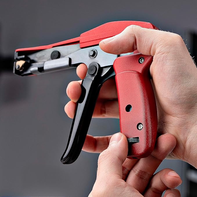 StarTech.com Nylon Cable Tie Gun, Zip Tie Cable Cutter/Installation Tool, Zip Tie Tensioning/Tightener, TAA Compliant